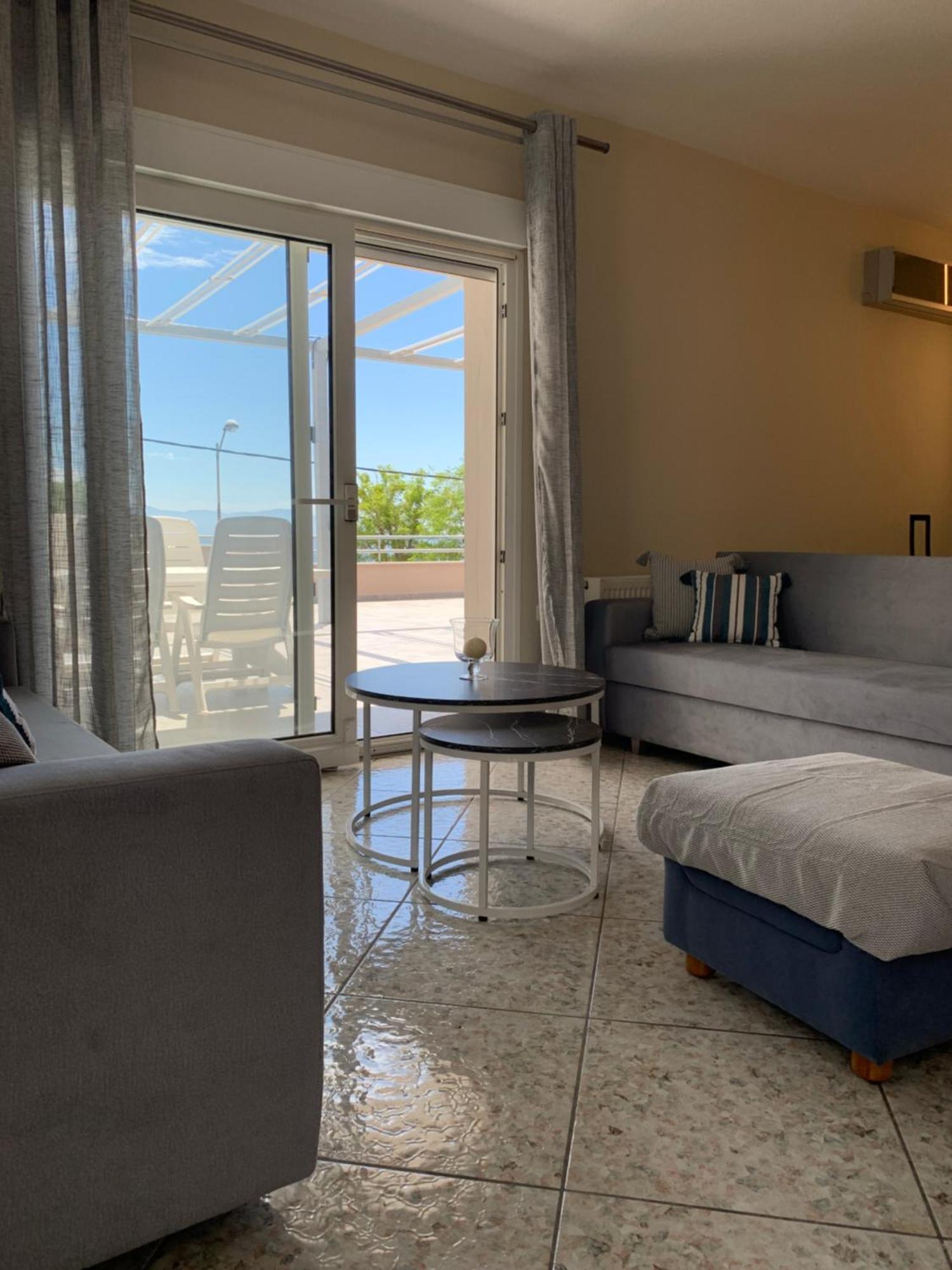 Stellar Dreams Apartment Kavála ภายนอก รูปภาพ